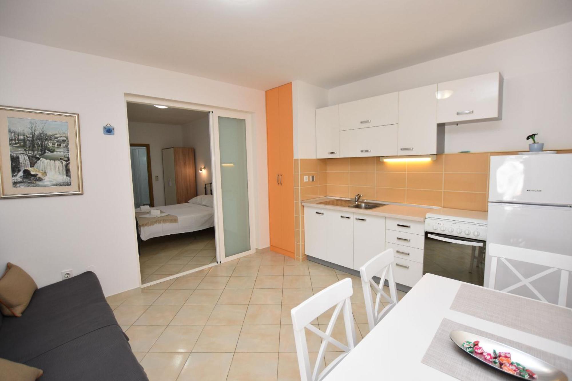 Apartments Eva Примоштен Номер фото
